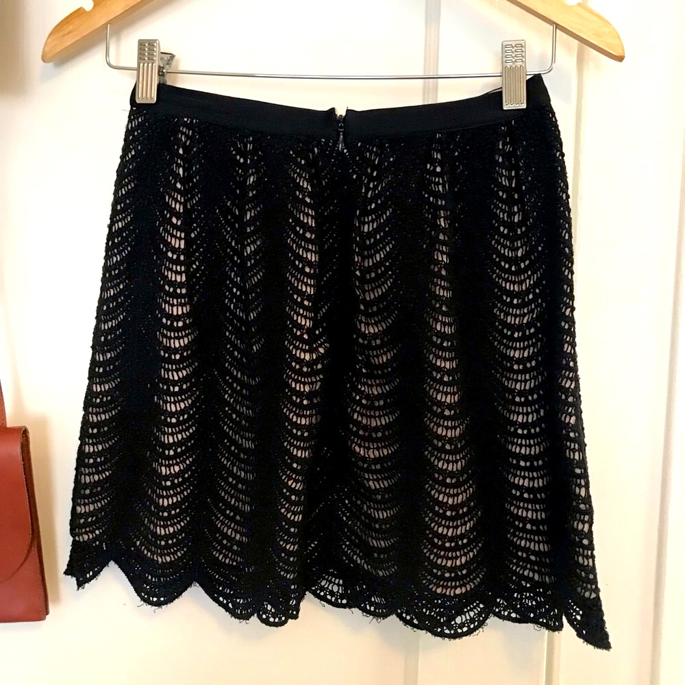 Club Monaco Black Nude Overlay Mini Skirt 0 Xs